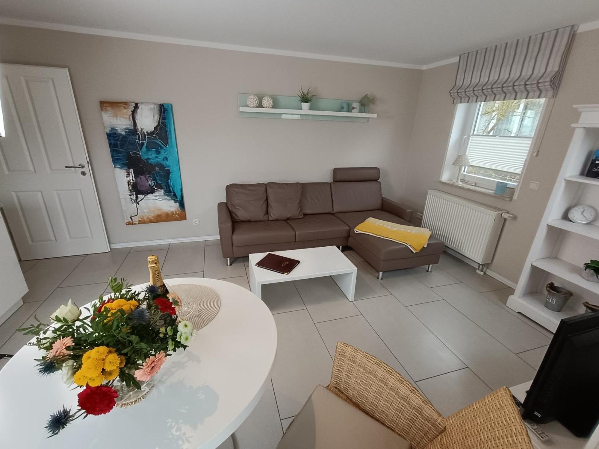 Haus Nemo - Appartement 5, Gemuetliches Appartement Mit Strandkorb, Strandnah 50 M Heringsdorf  Exteriör bild